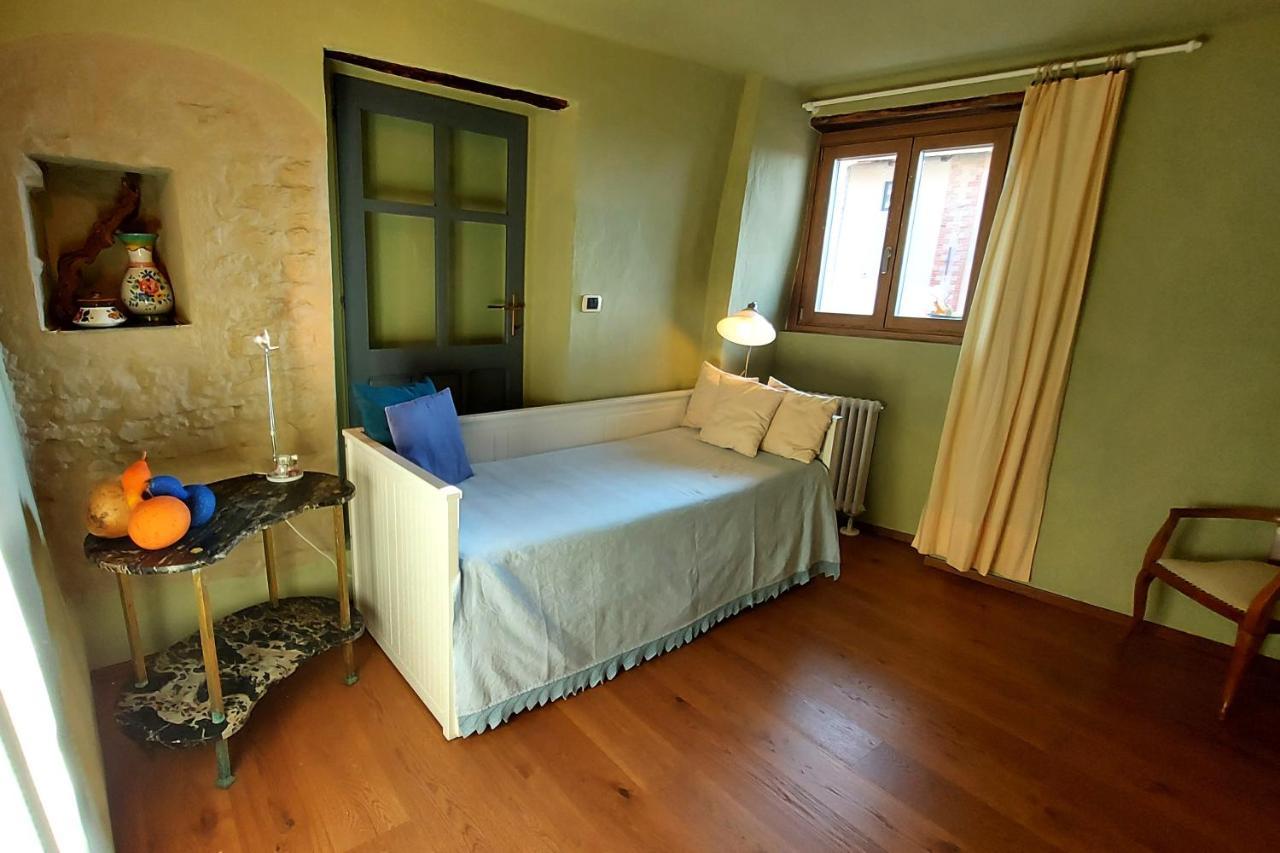Cascina Nomade - Wine & Scenic Retreat Apartment Доляни Екстериор снимка